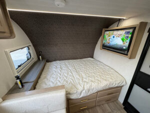2025 Keystone Obx 17BH - Imagen 6