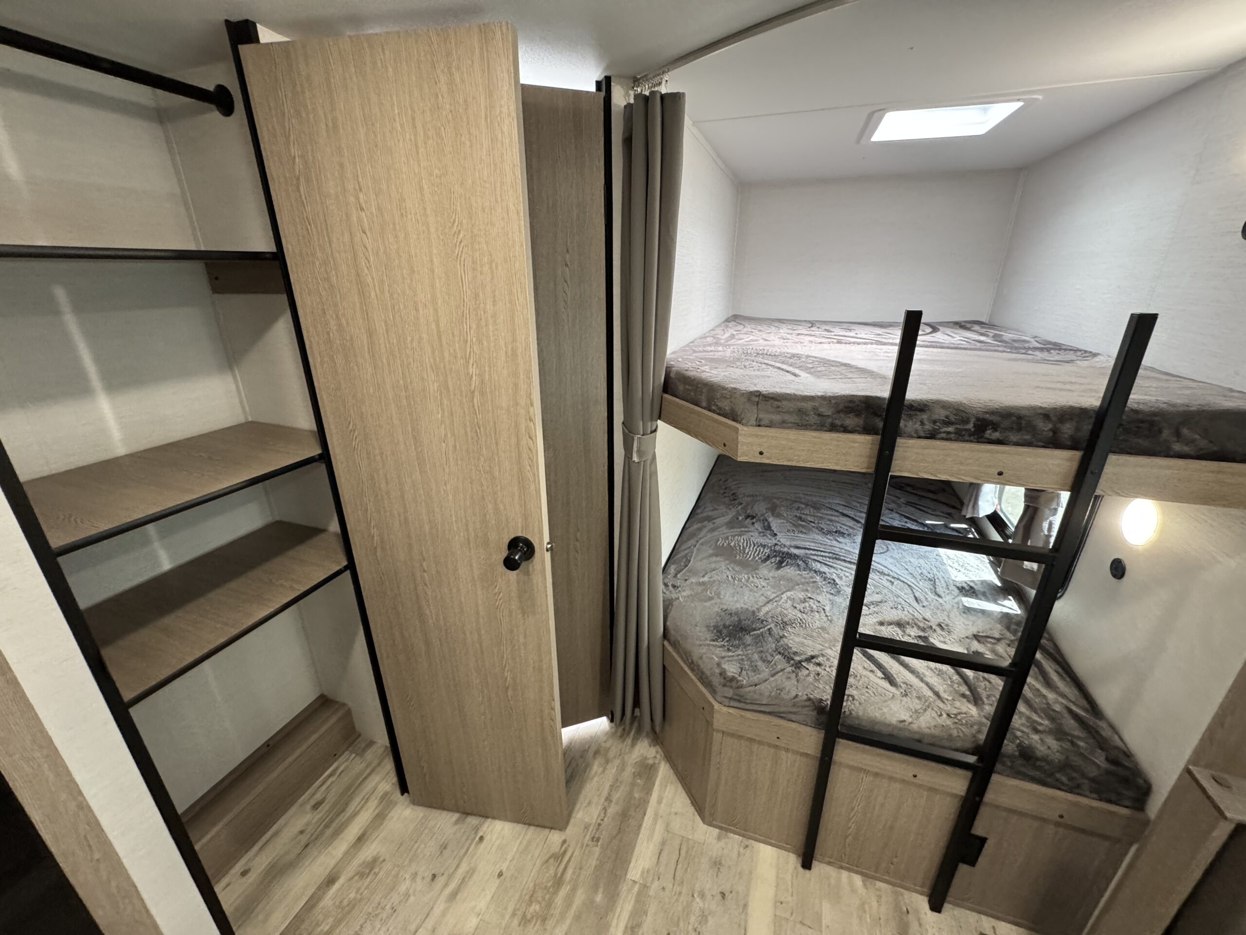 2026 Gulf Stream Amerilite 269BH - Imagen 9