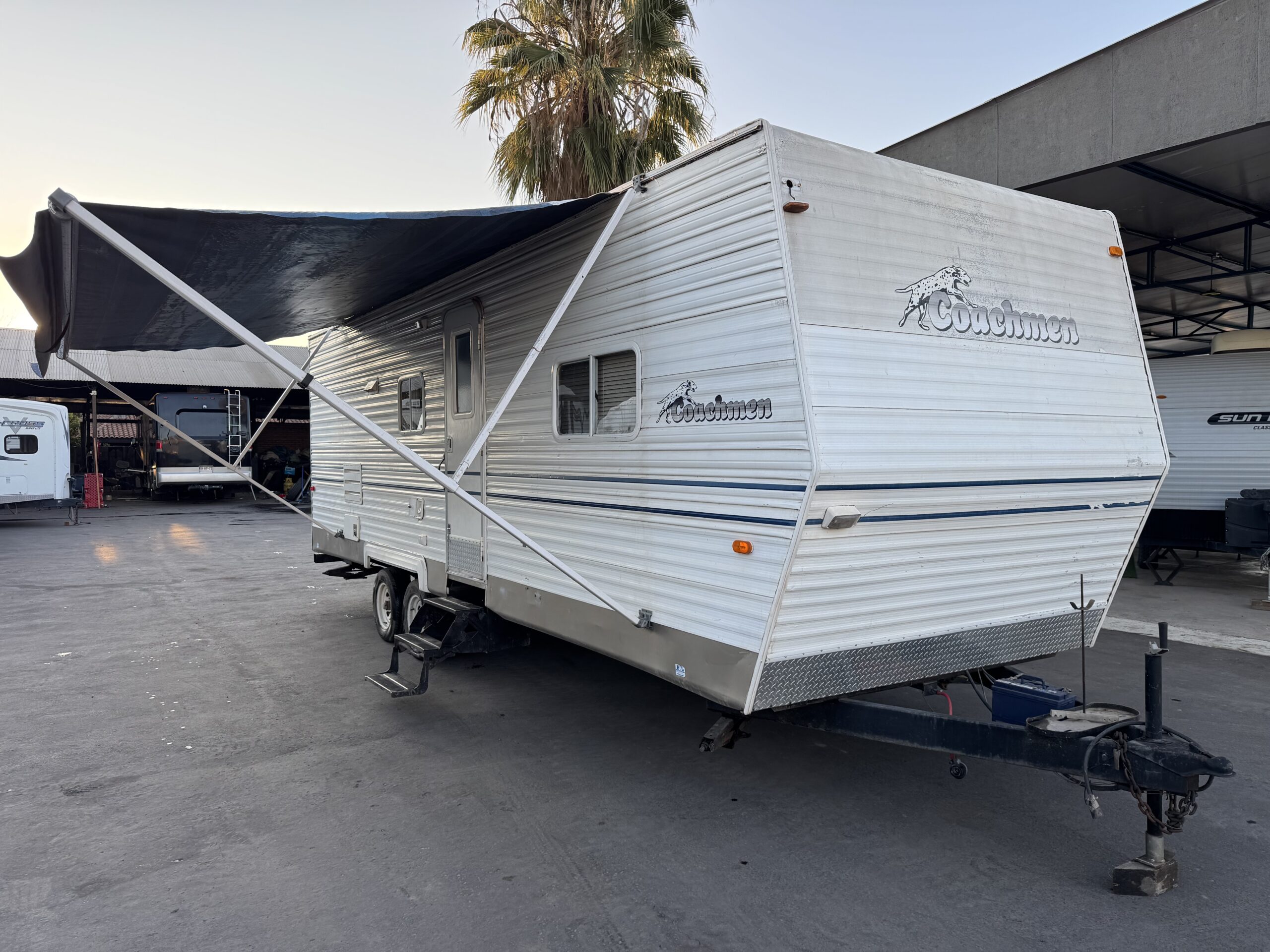 2005 Coachmen Catalina