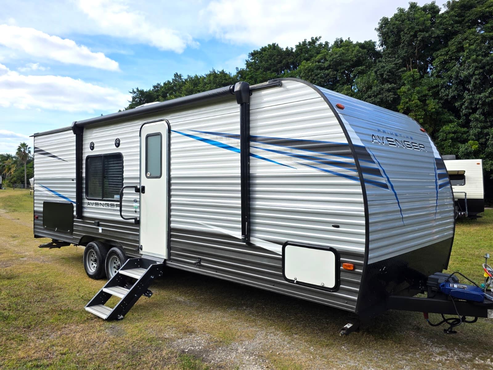 2023 Prime Time Avenger 26BK