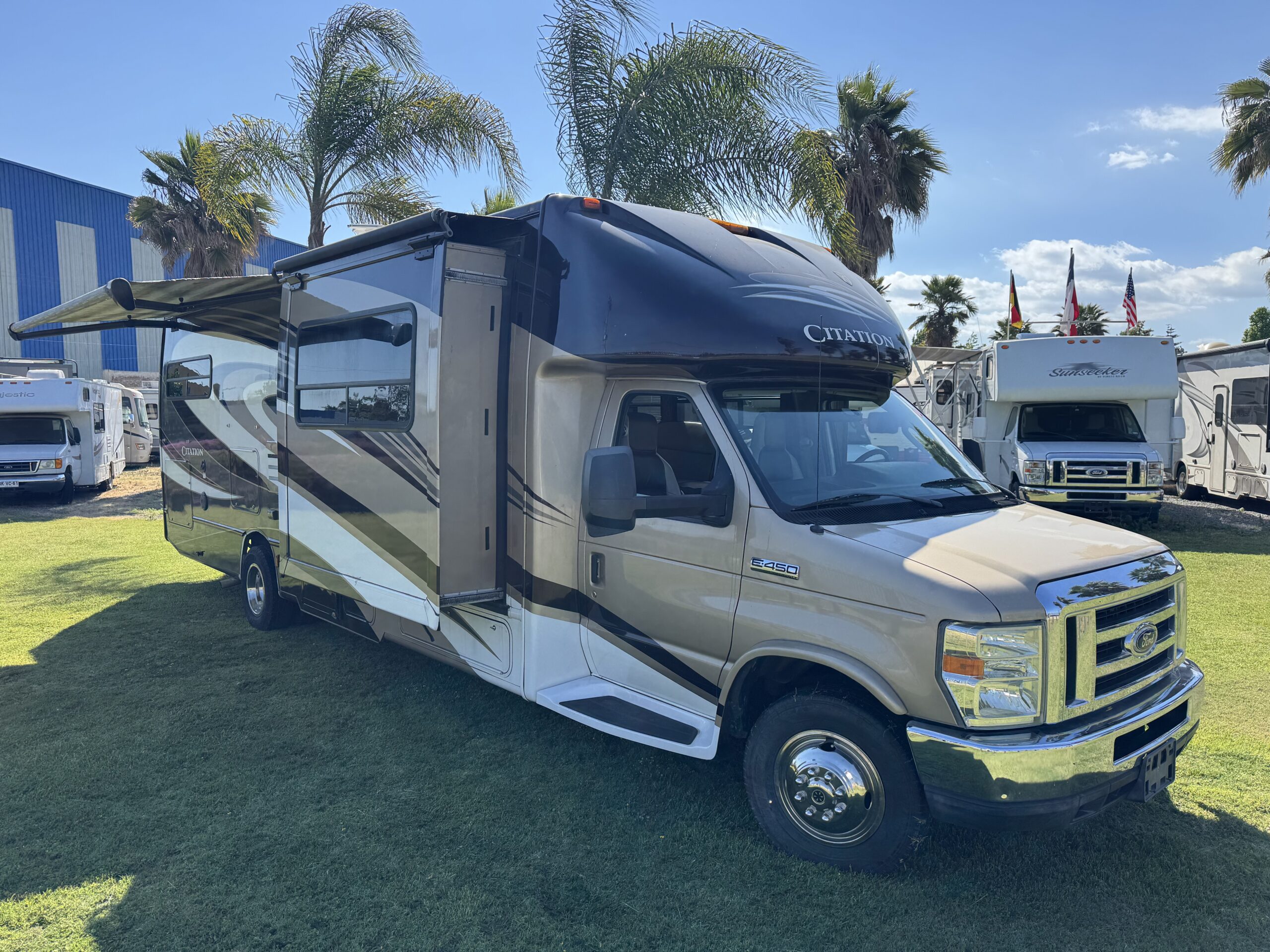2015 Ford E-450 Citation by Thor