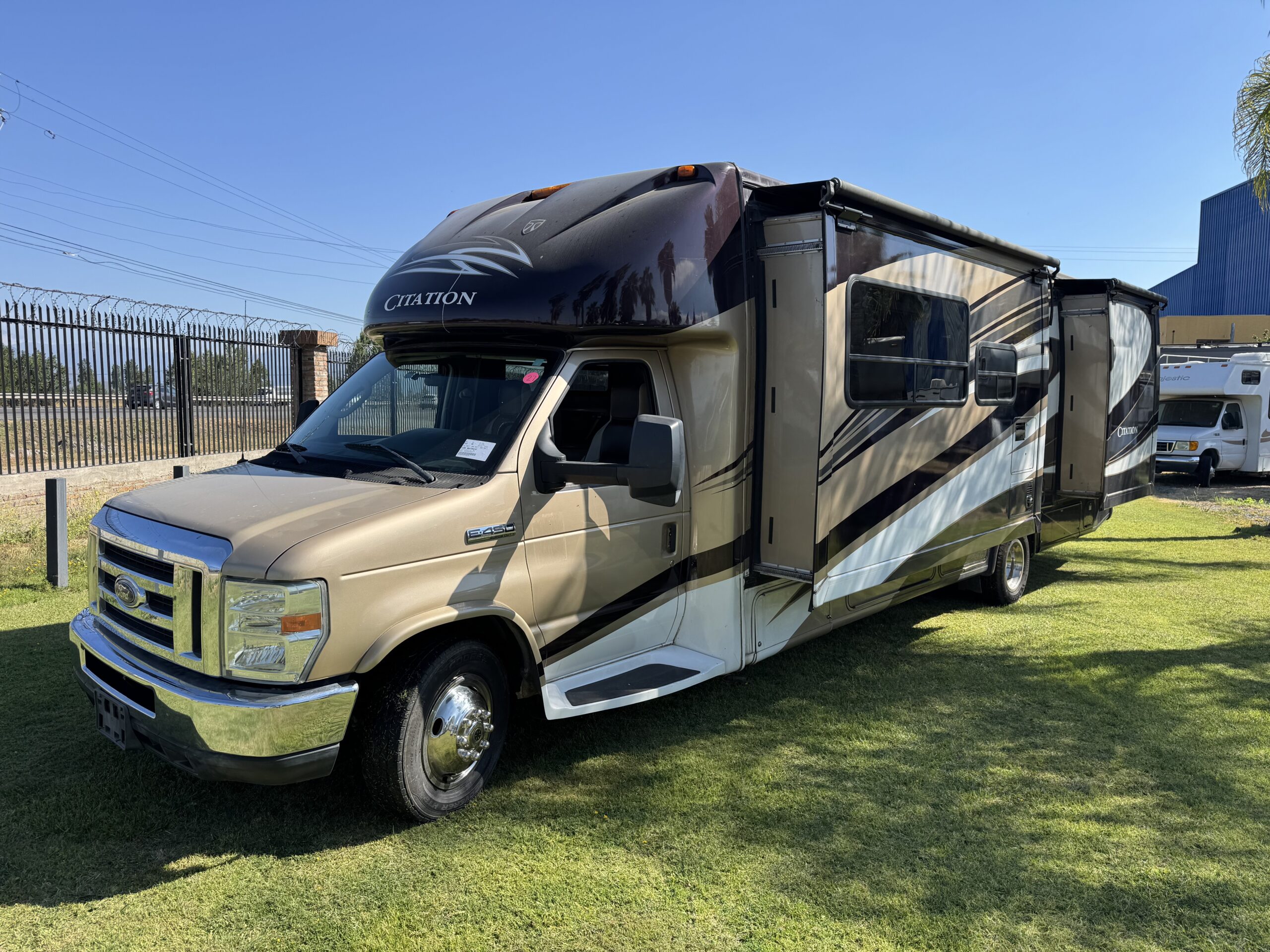 2015 Ford E-450 Citation by Thor - Imagen 5