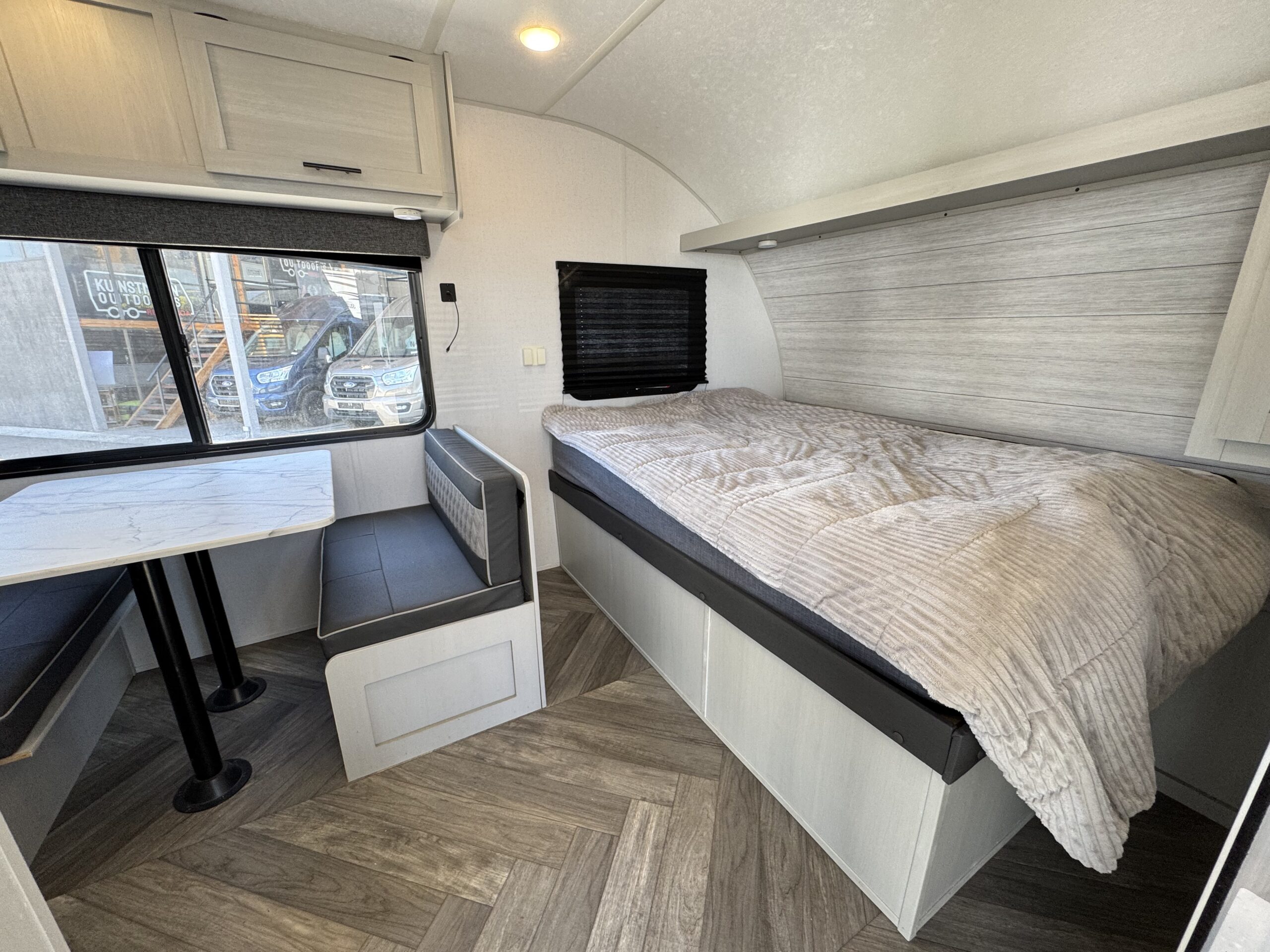 2022 Forest River Wildwood FSX 177BH - Imagen 5