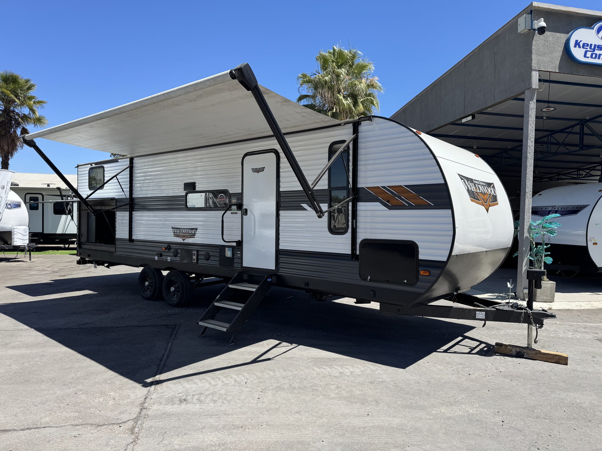 2022 Forest River Wildwood 30KQBSS