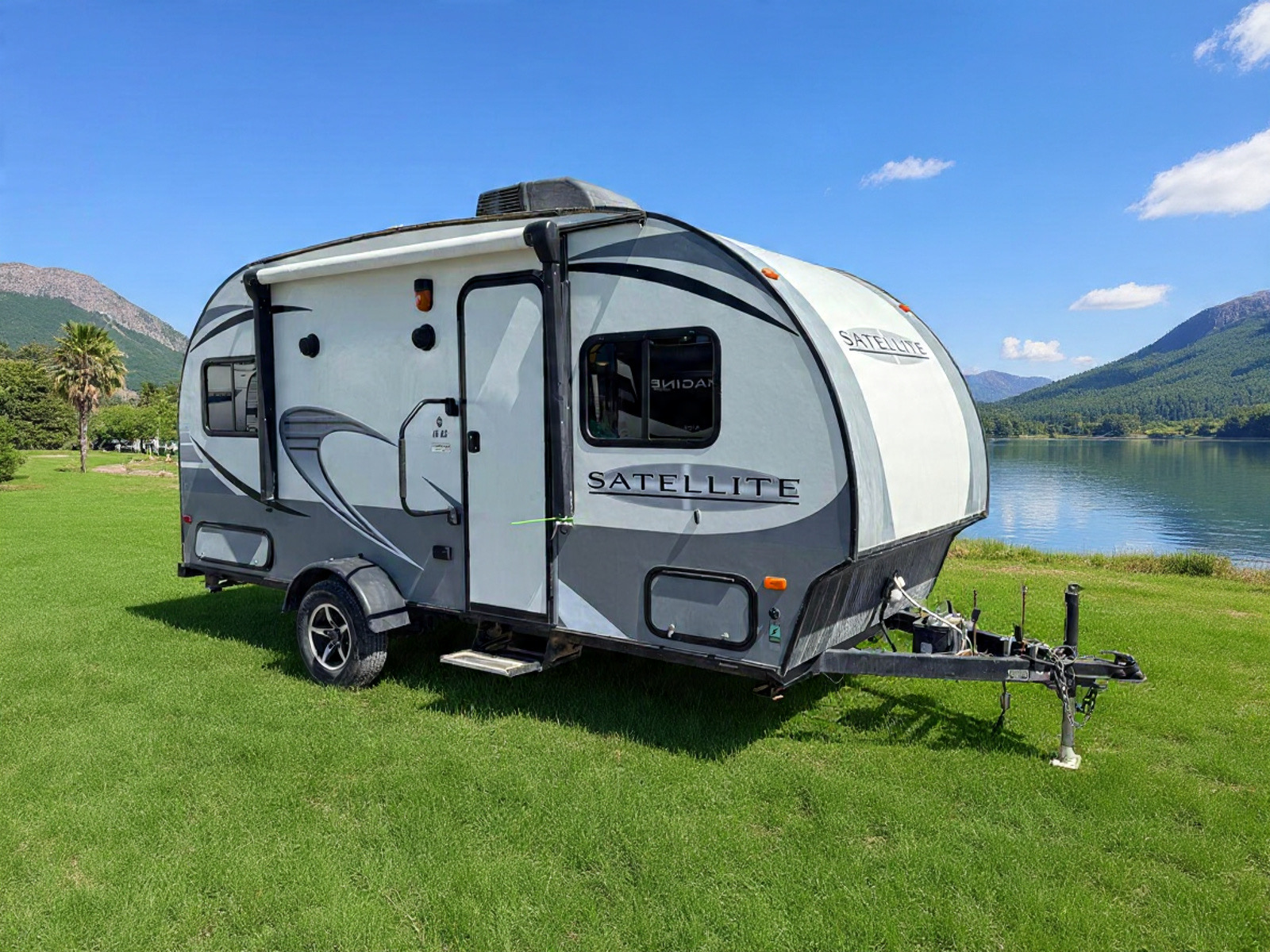 2018 Starcraft Satelite 16KS