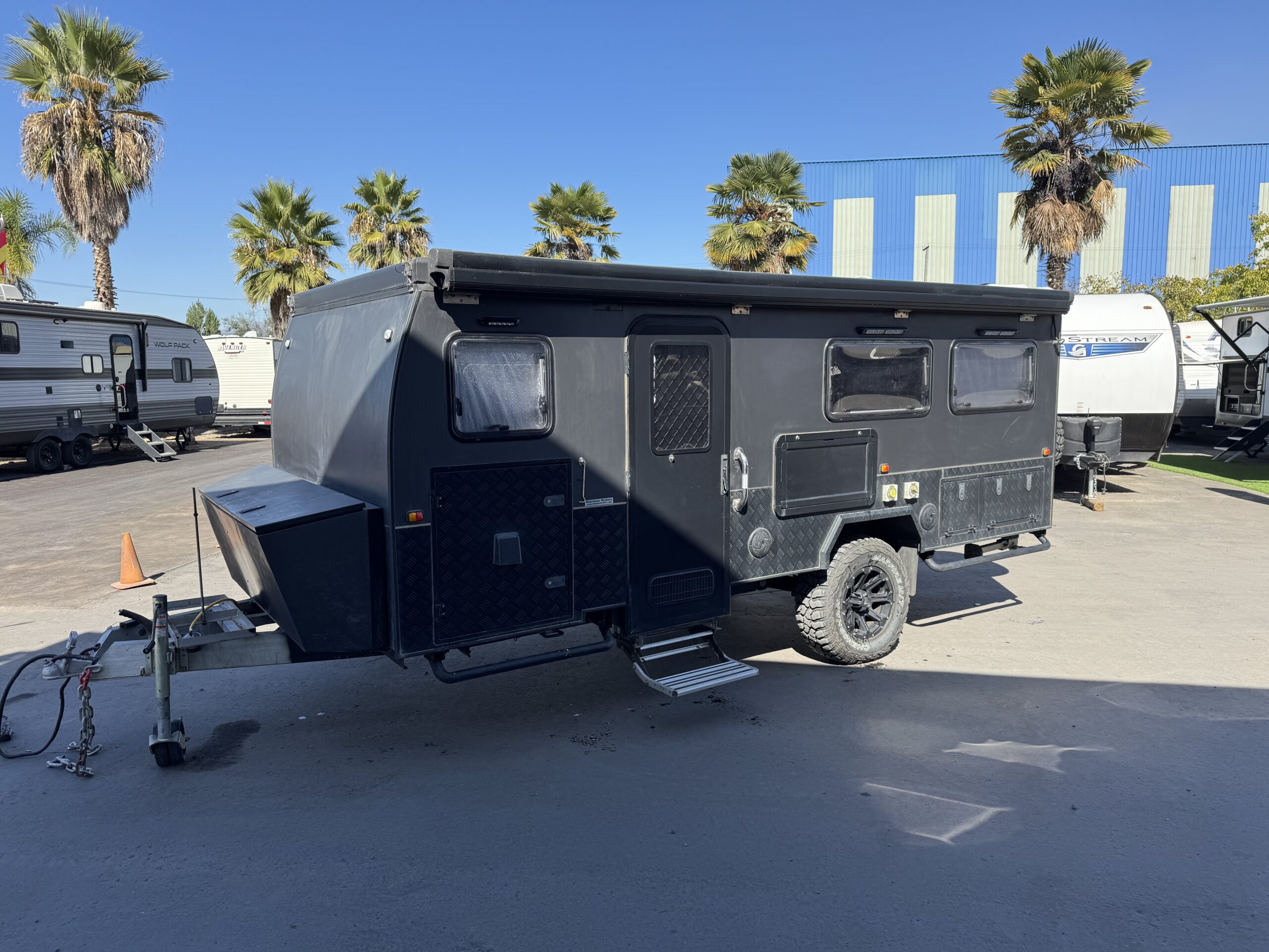 2023 T-REX 16Rb - Imagen 2