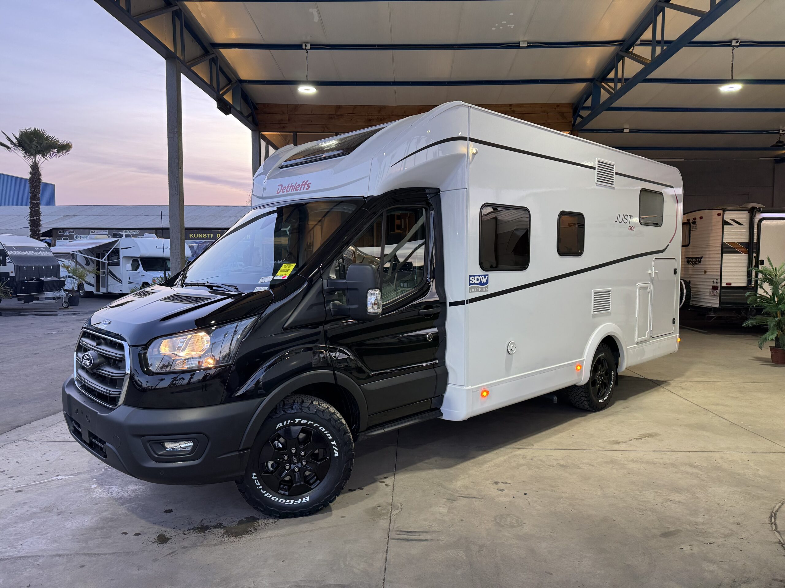 2026 Ford Transit Dethleffs T6815 2.0TDci automático 0 km. - Imagen 2