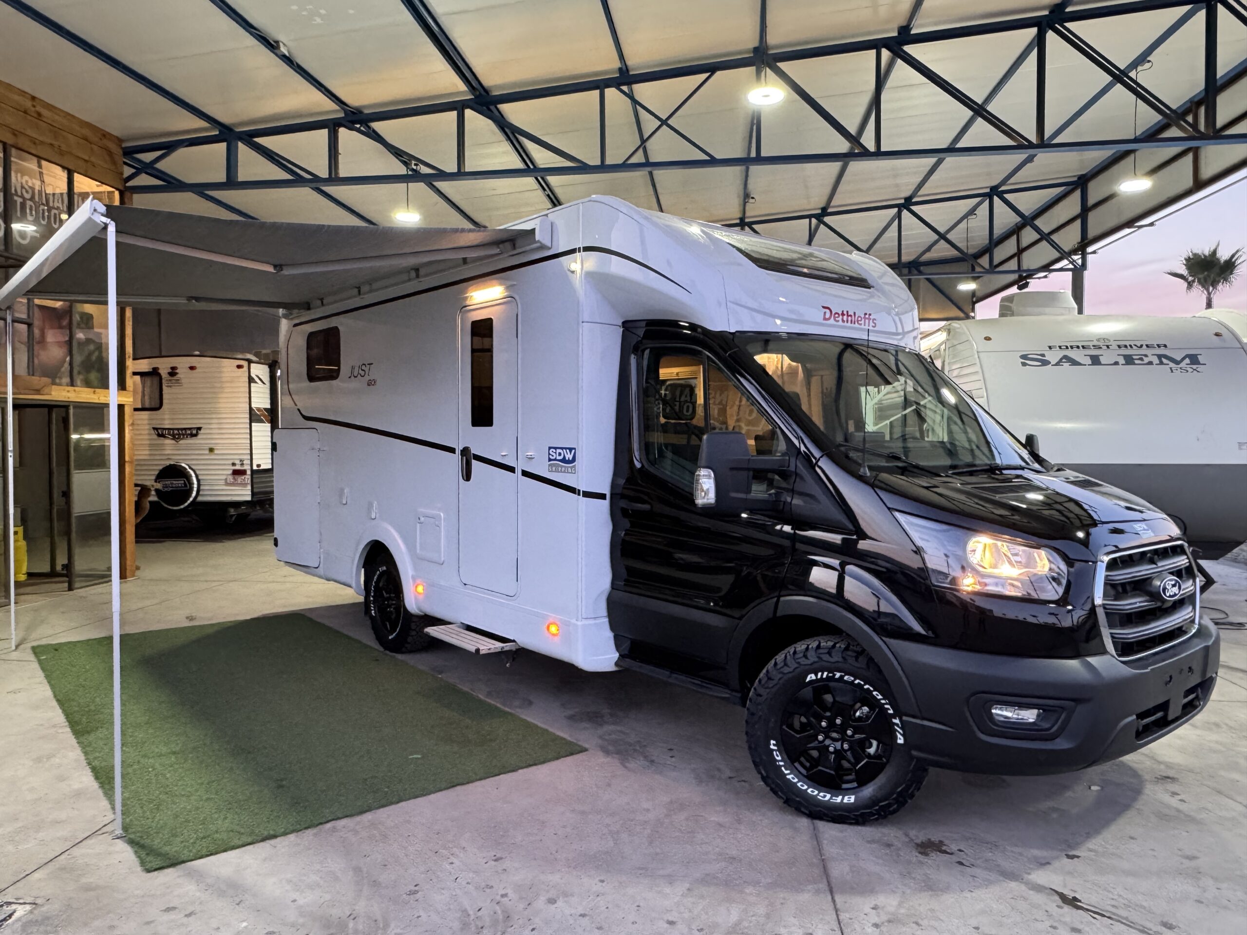 2026 Ford Transit Dethleffs T6815 2.0TDci automático 0 km. - Imagen 5