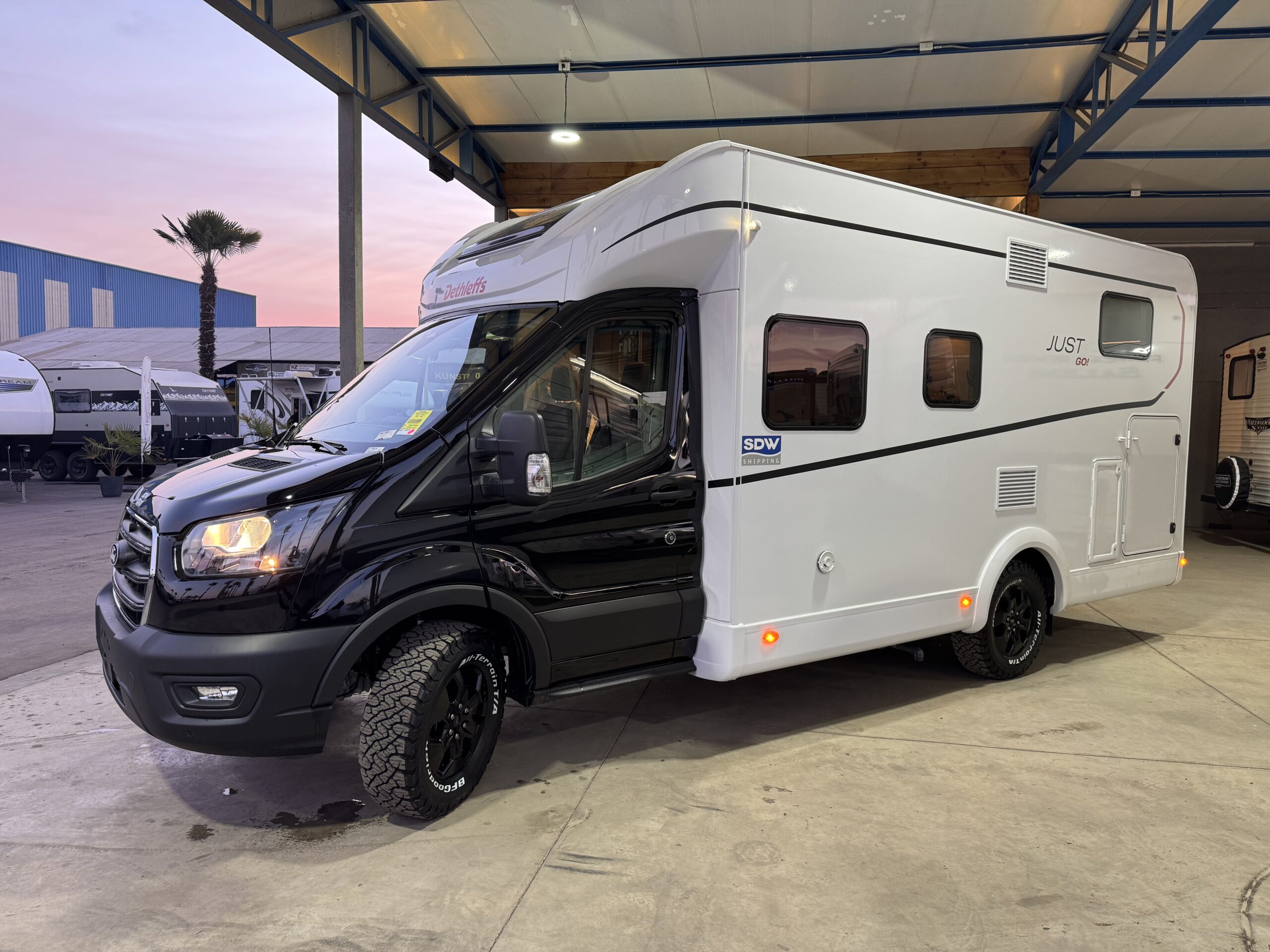 2026 Ford Transit Dethleffs T6815 2.0TDci automático 0 km. - Imagen 4