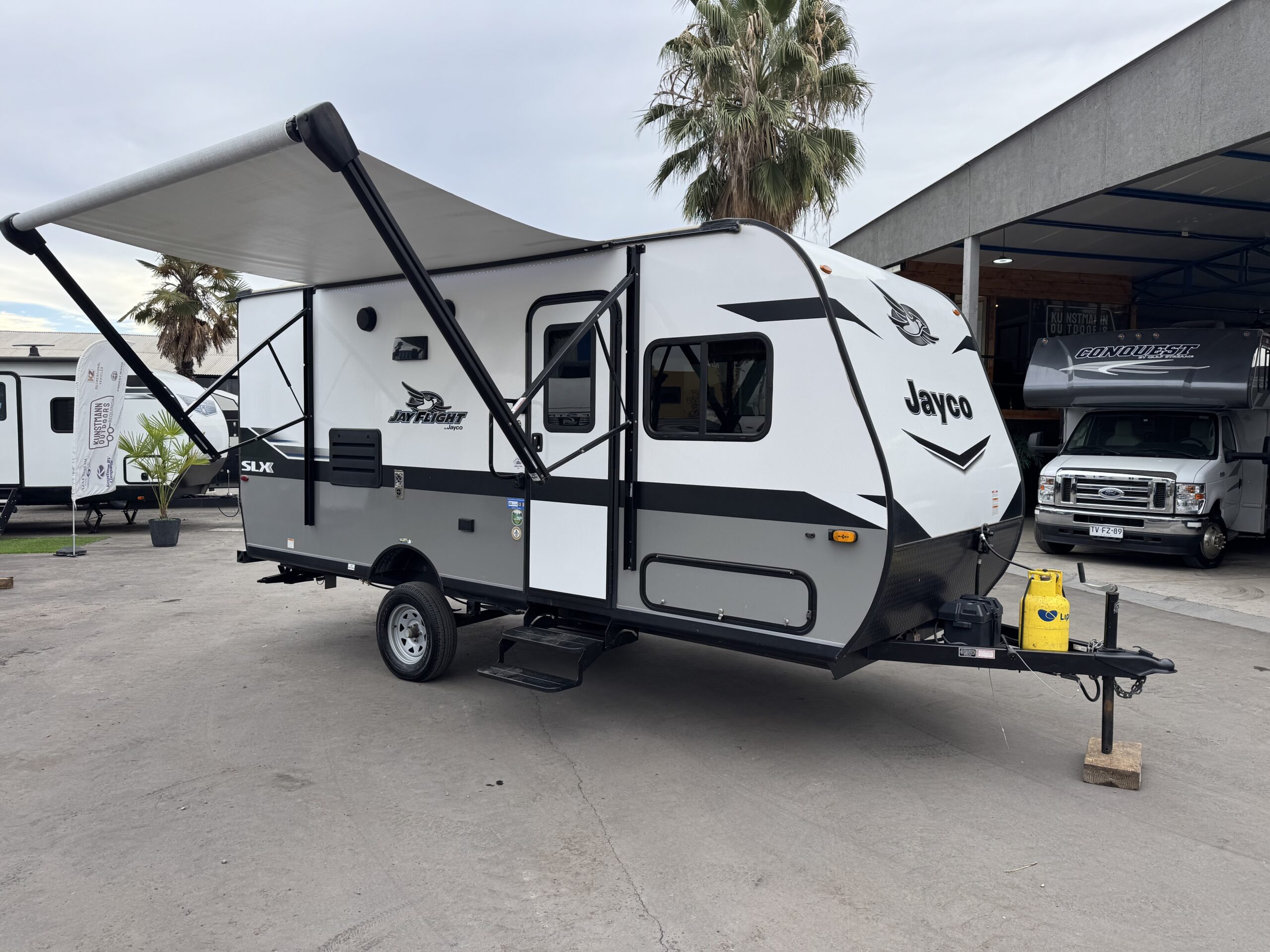 2022 Jayco Jayfligth 184BHS