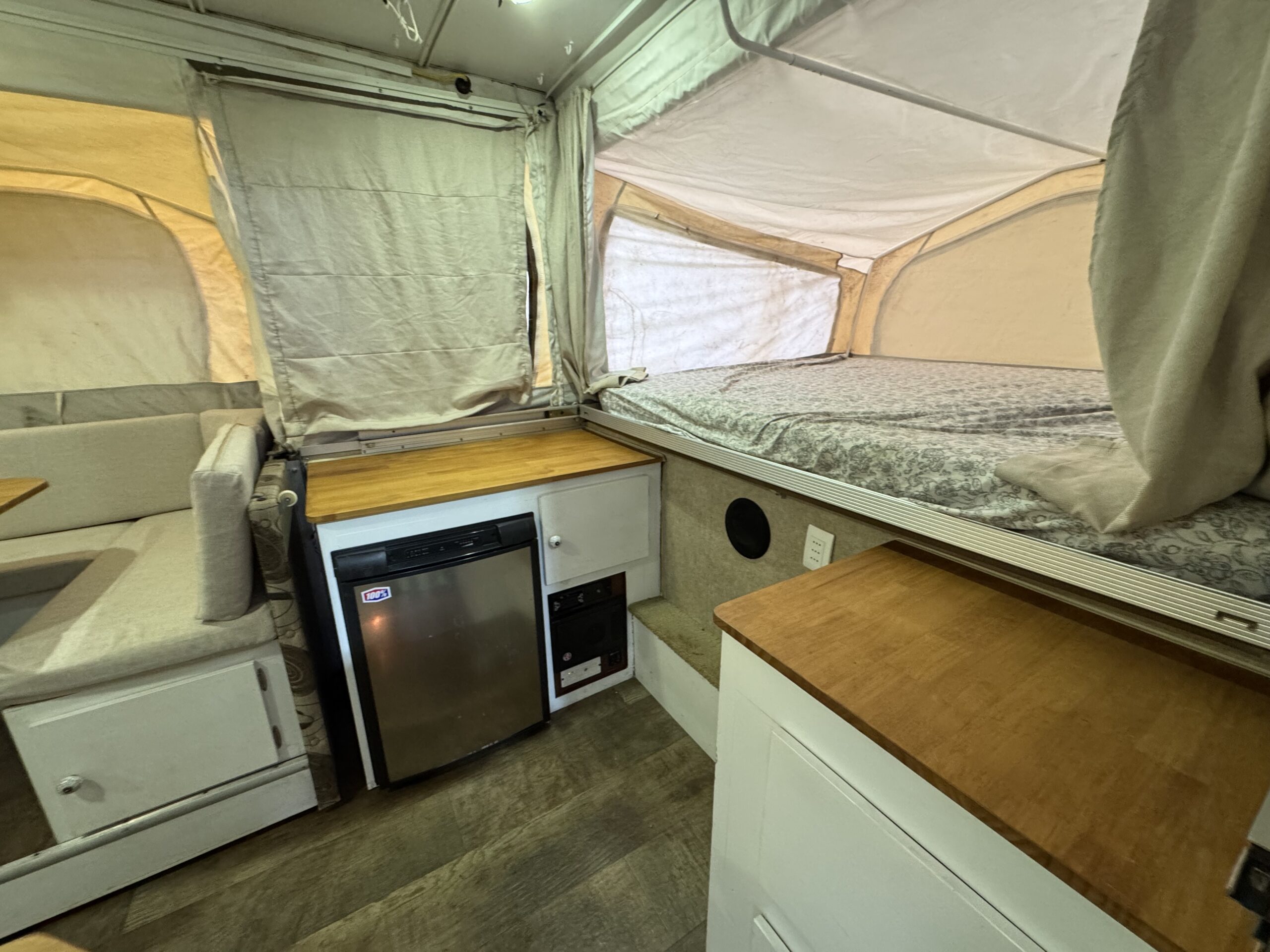 2017 Forest River Rockwood HW277 - Imagen 6