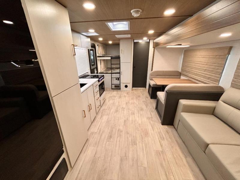 2027 Forest River Vibe 2600BH Xtreme - Imagen 4